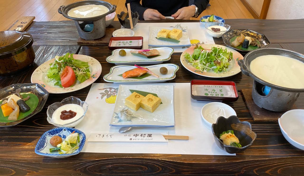 日本の朝食 朝は魚と大豆 トランスユーロアカデミー